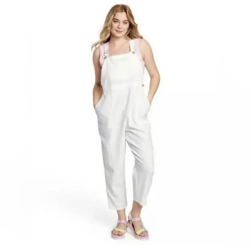 UEC Stoney Clover Lane White Linen Rayon Blend Cropped Overalls SZ M